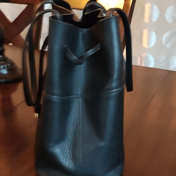 Tory Burch Black Leather Tote Bag - Picture 3 of 7